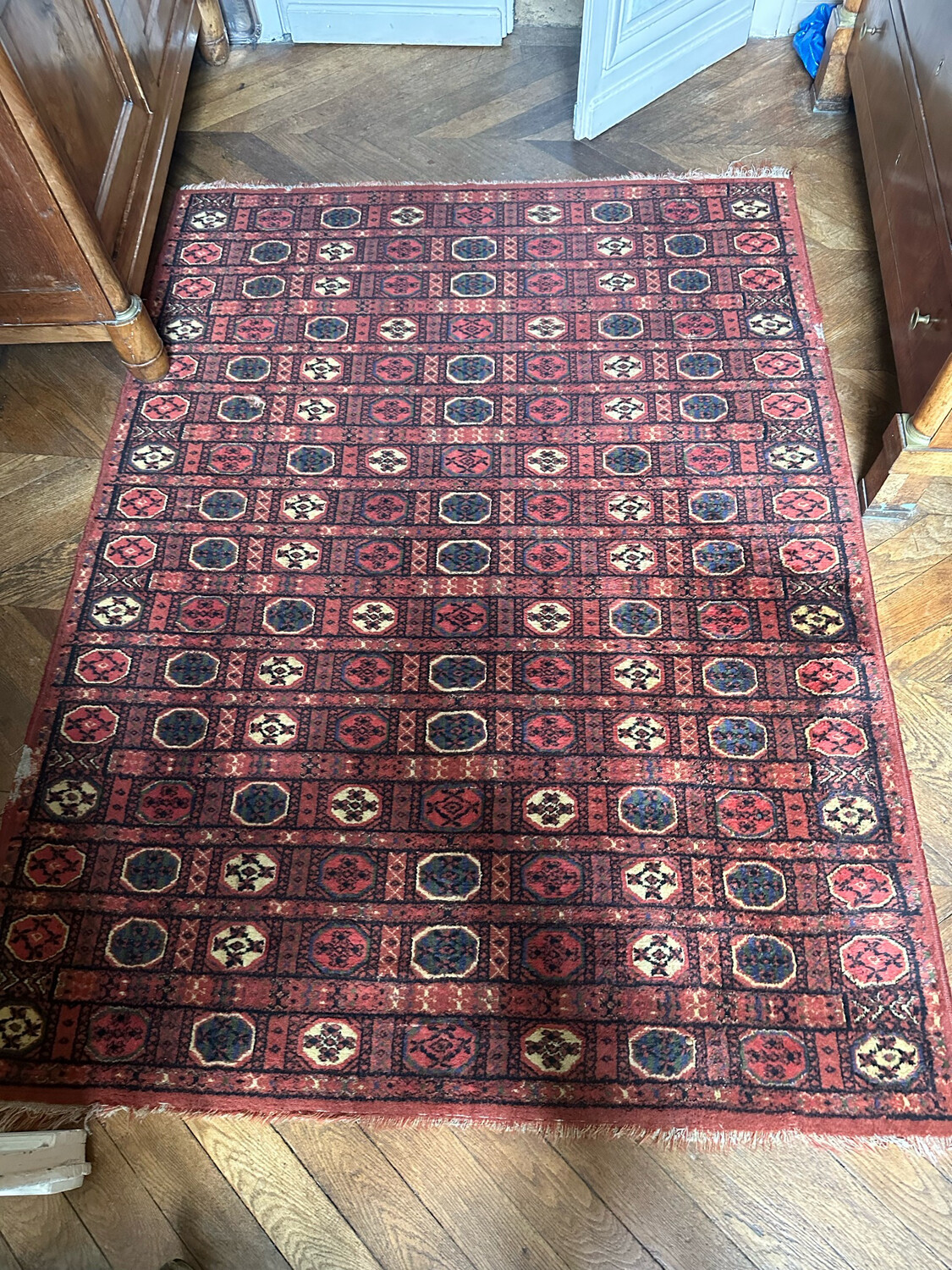 Tapis géométrique en laine - 216 x 161 cm