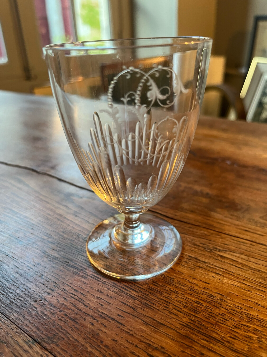 Verre en cristal taillé - H 11 cm