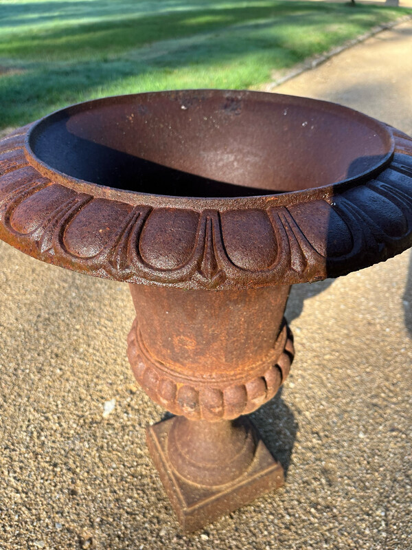 Vase Médicis en fonte 63 x 47 