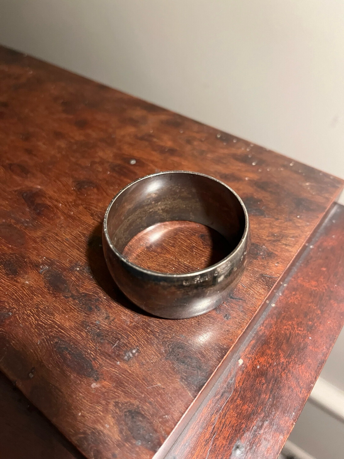 Rond de serviette en métal argenté - 5 cm