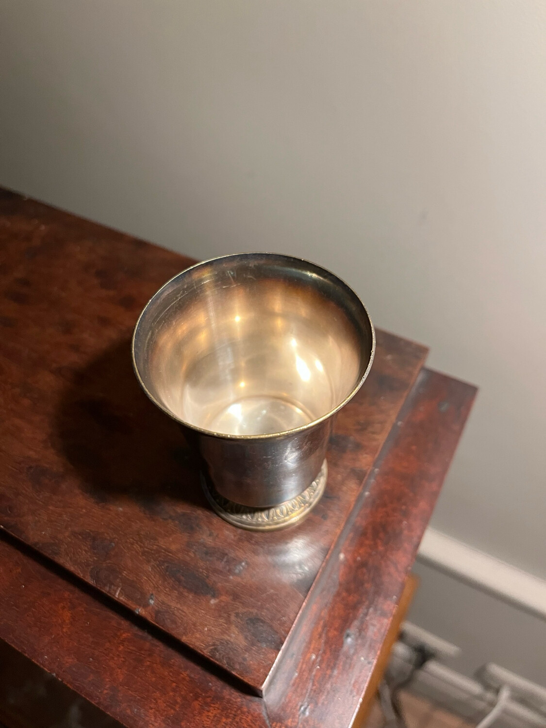 Timbale en métal argenté - 8 x 6,5 cm