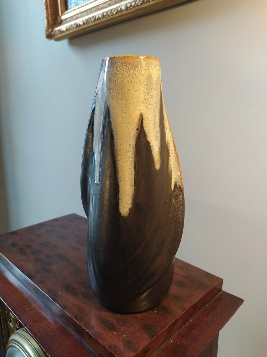 Denbac : vase en grès émaillé, noir et crème - H 22cm