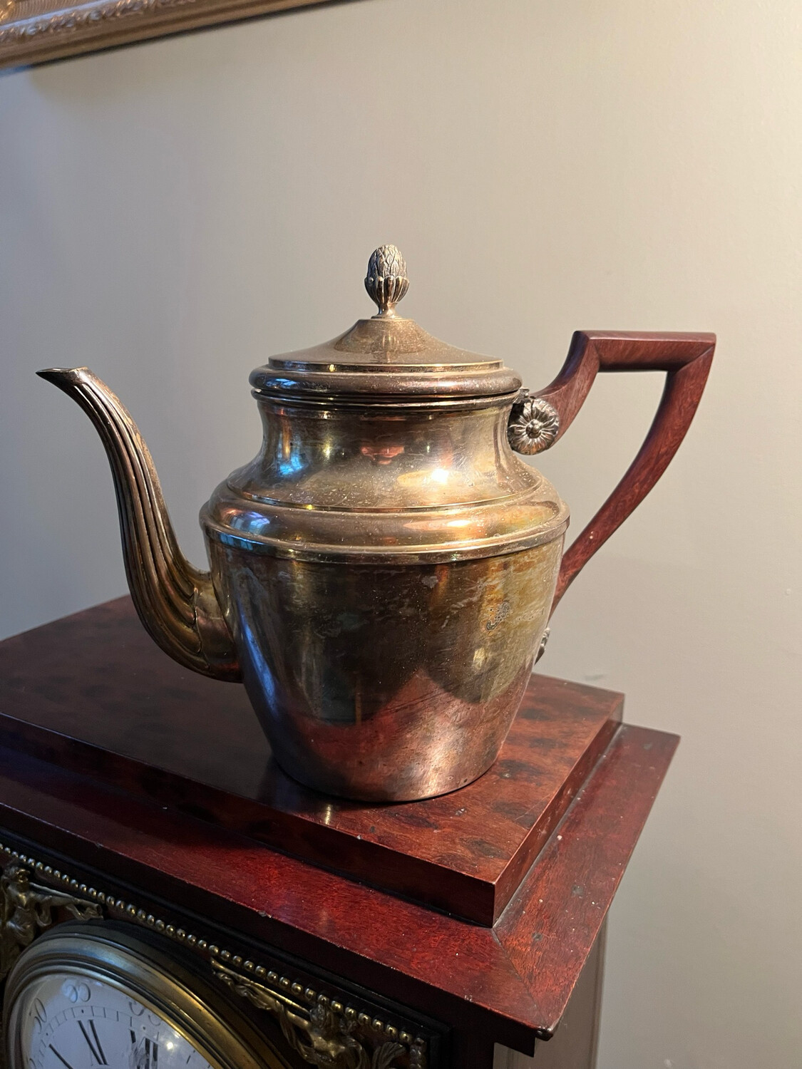 Théière en métal argenté - H 20 cm