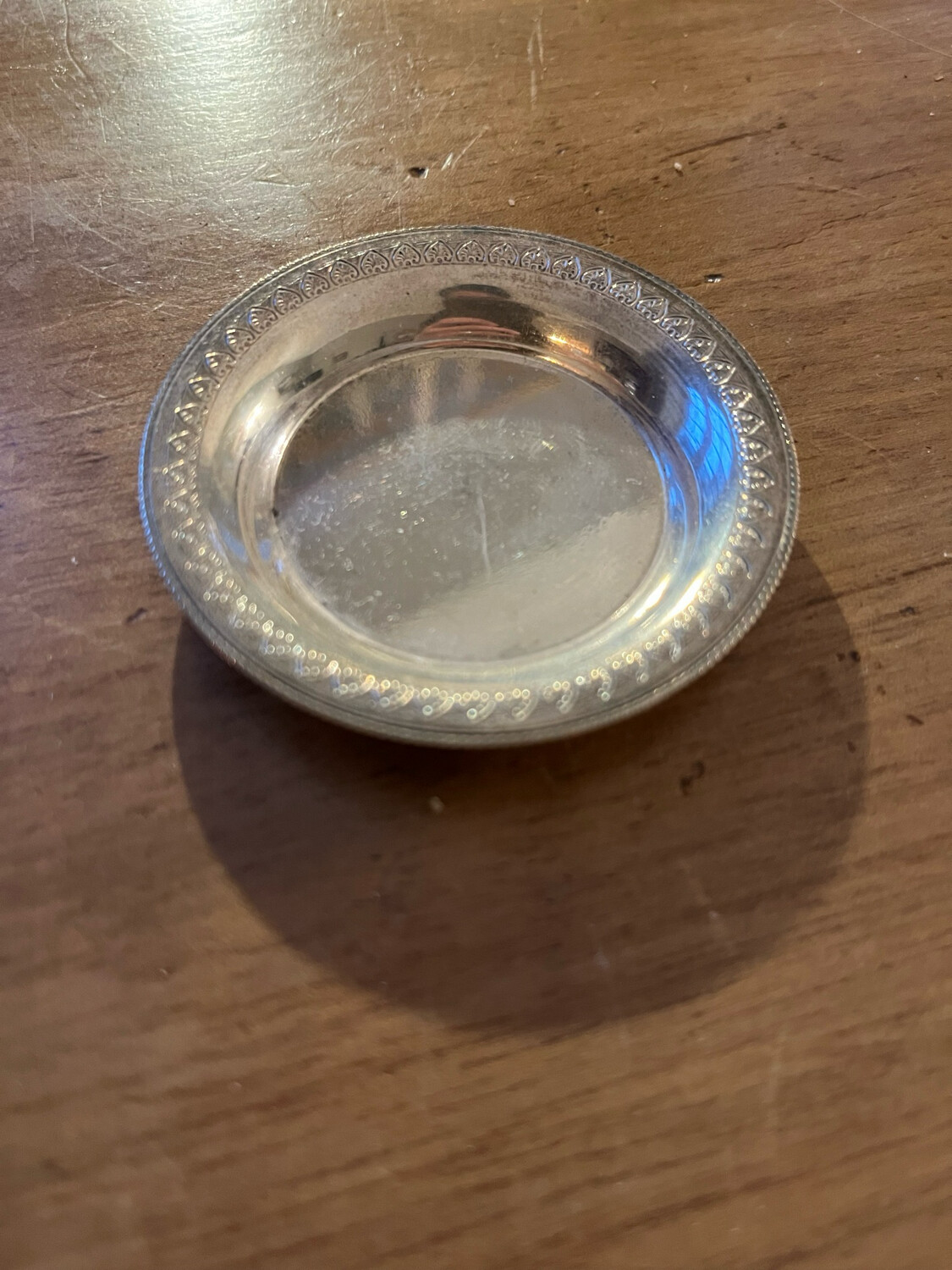 Petite coupelle en métal argenté - D 6,5 cm