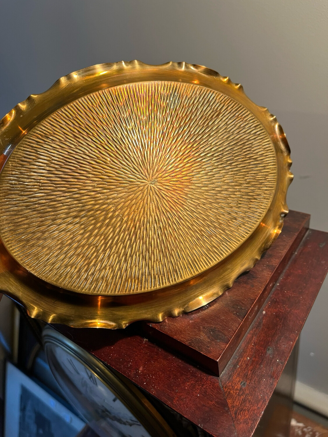 Plateau en métal doré - 21 x 16 cm