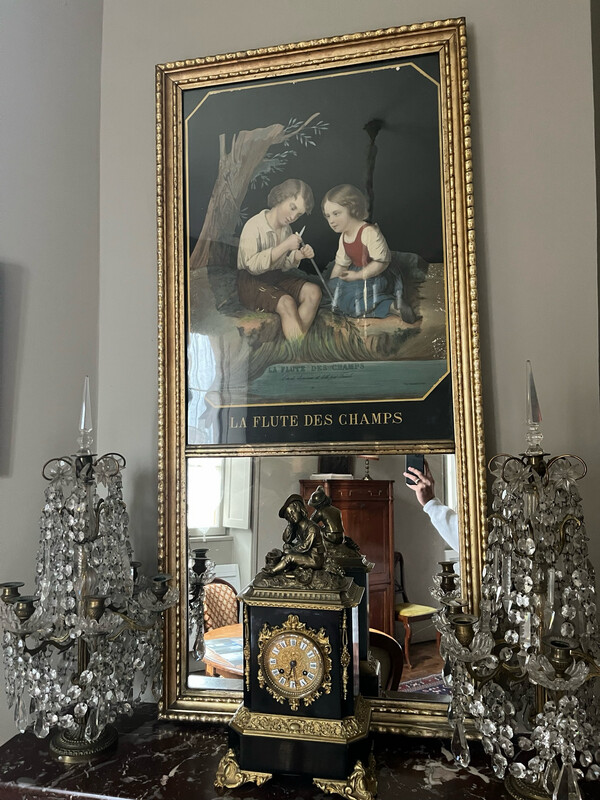 Trumeau du XIXe siècle à décor d'une lithographie rehaussée, Intitulée « la flûte des chants » 129 x 62 cm