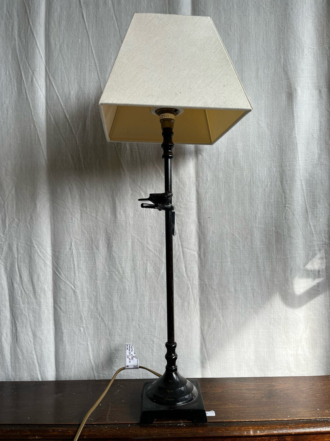 Lampe en bois et son oiseau perché - H 66 cm