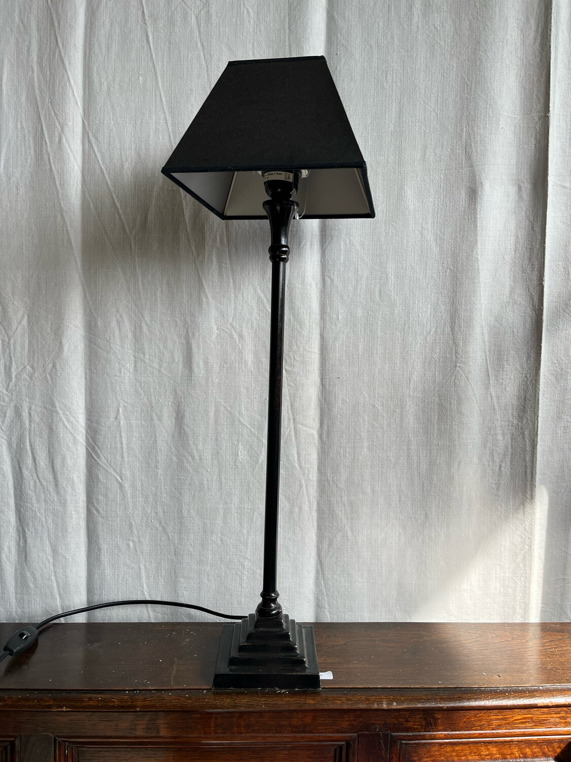 Lampe noir bois - H 67