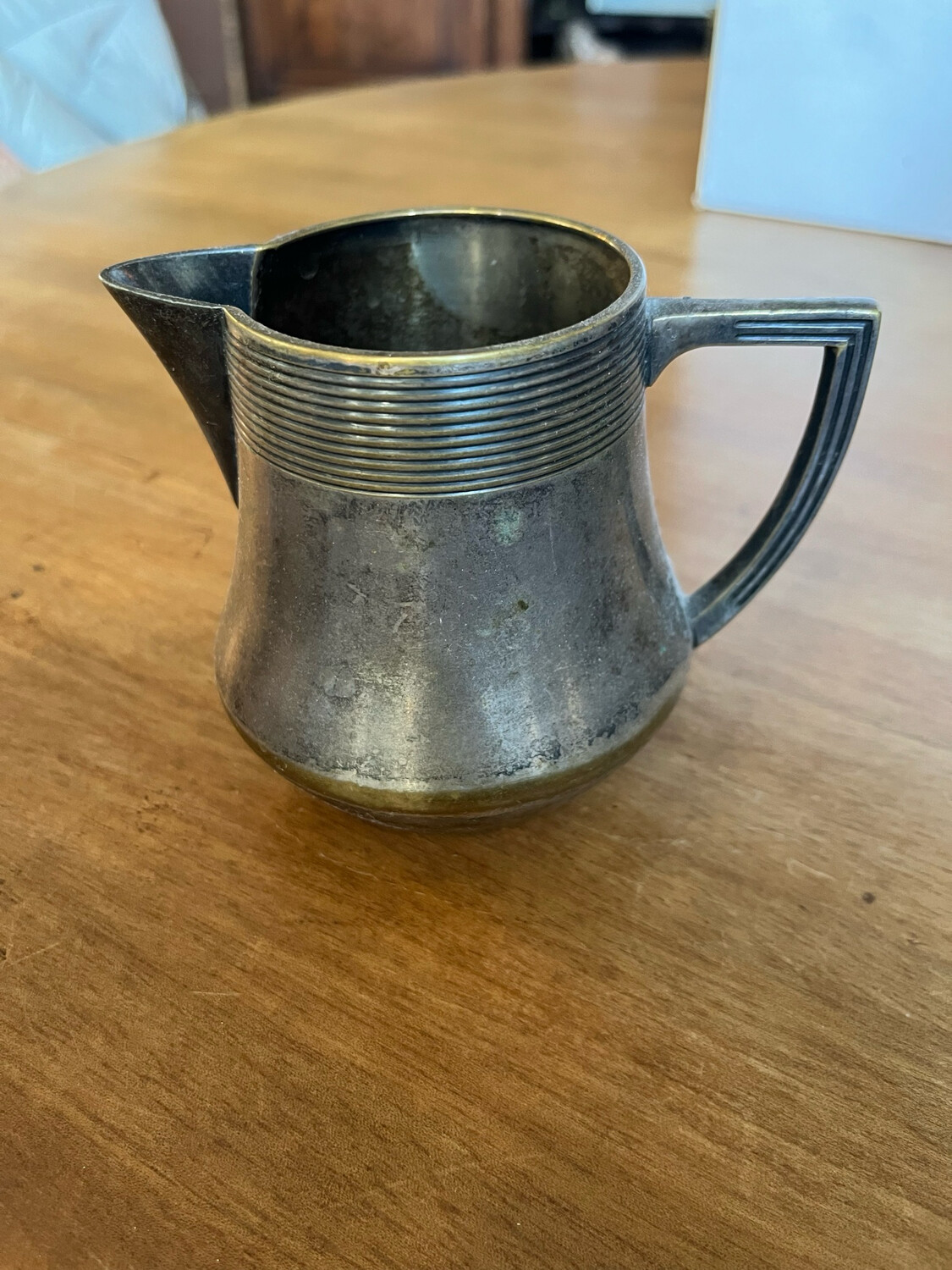 Petit pichet en métal argenté - H 9 cm