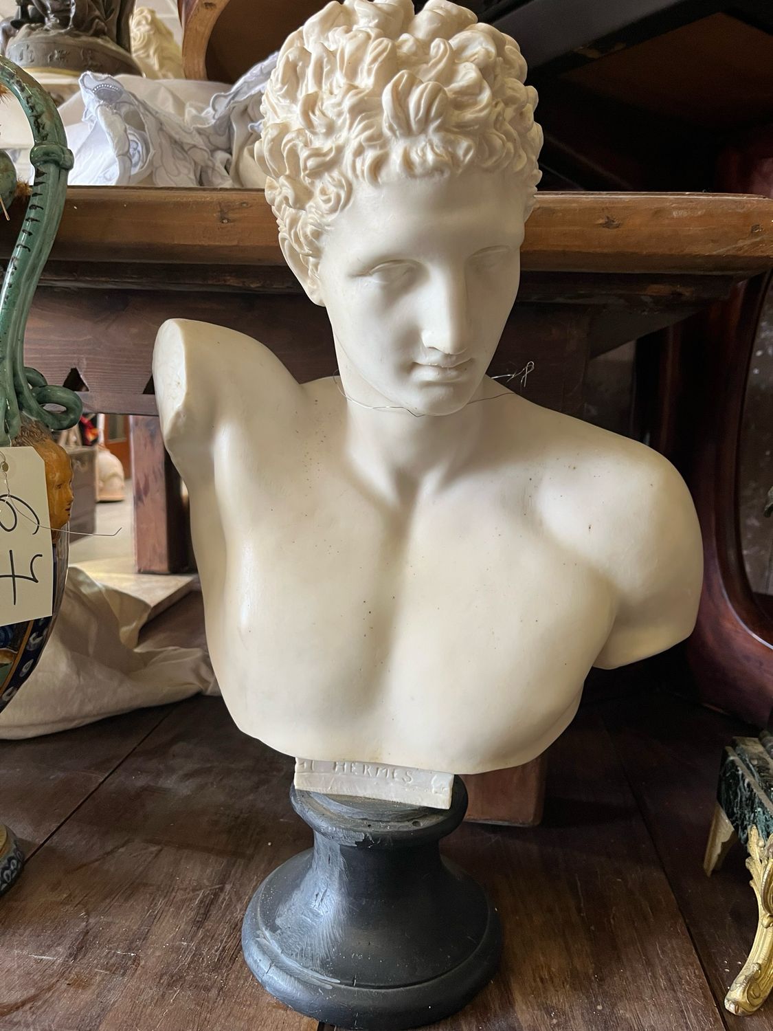 Buste d’Hermes en plâtre - 52 x 33 cm