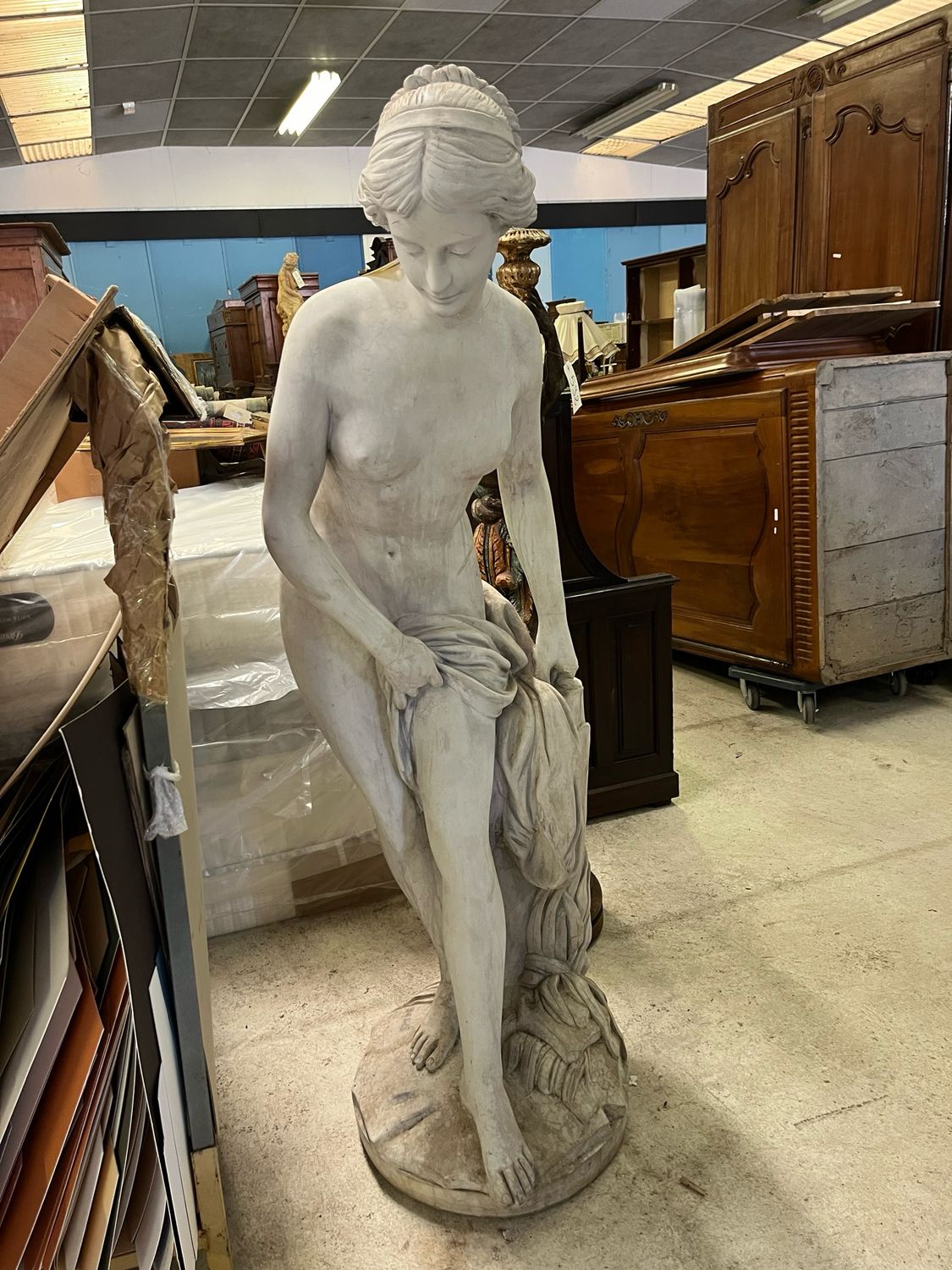 La Vénus au bain, Italgarden. Dommage au niveau des mains - H 165 cm