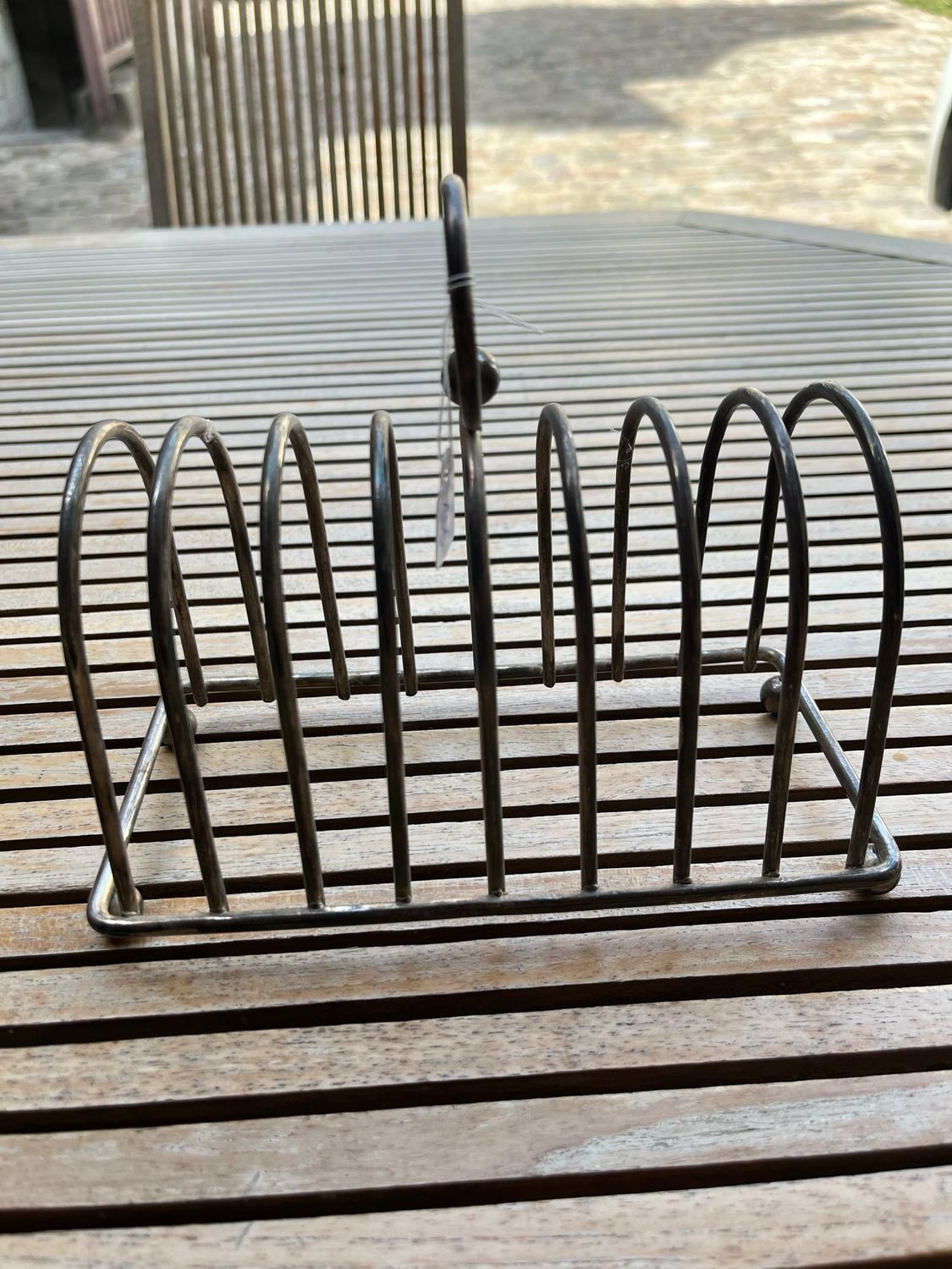 Porte toast ancien en métal argenté - 19 x 10 cm