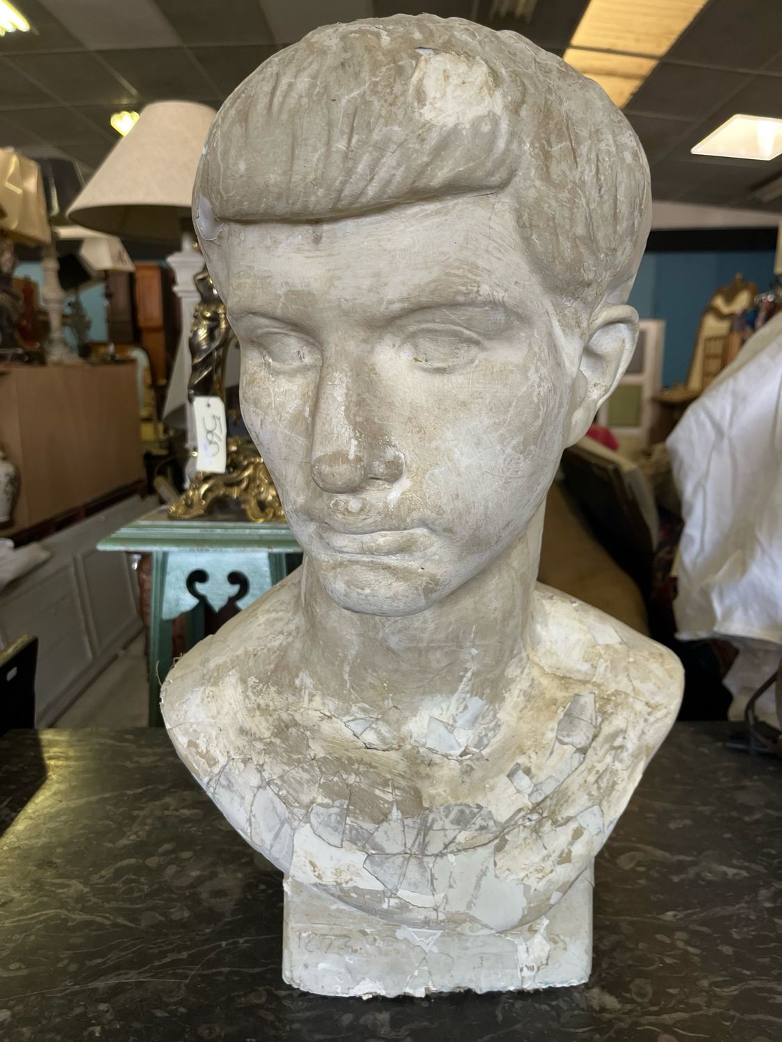 Buste de Brutus le Jeune, sujet en plâtre ( nombreuse craquelures ) H 50 cm