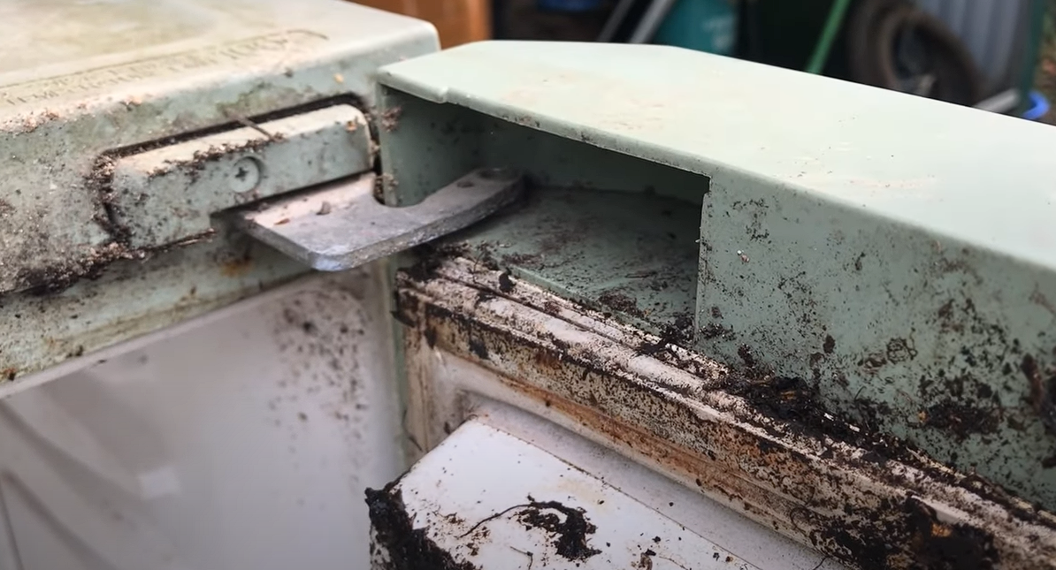  إعادة إحياء المنتوجات القديمة restoration service