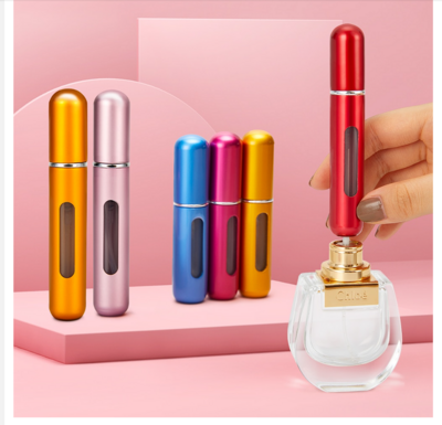 💚زجاجة عطر صغيرة محمولة ​قابلة لإعادة الملء💵        [out of stock]