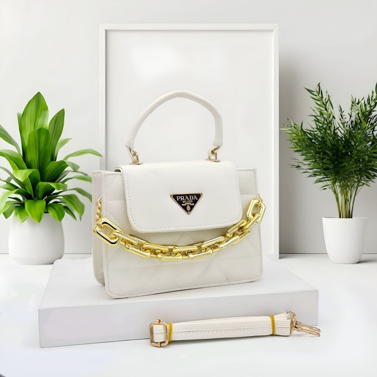 💚حقيبة نسائية      PRADA MILANO [OUT OF STOCK]