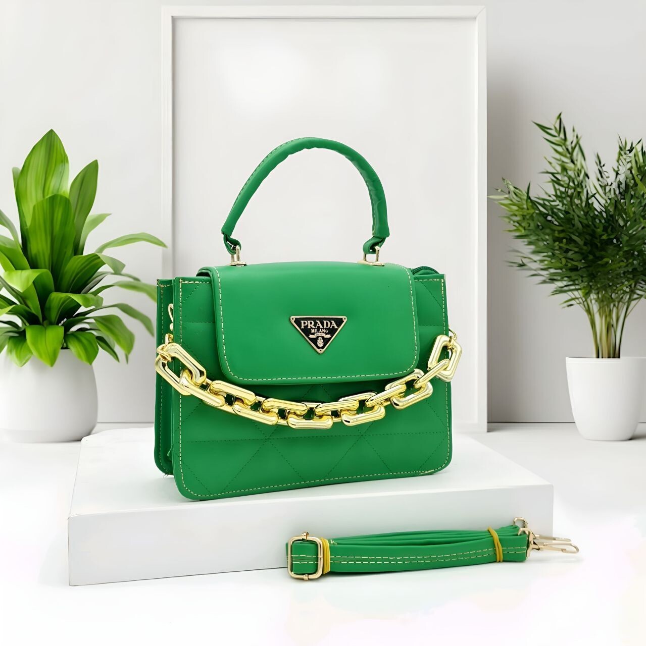 💚حقيبة نسائية      PRADA MILANO [OUT OF STOCK]