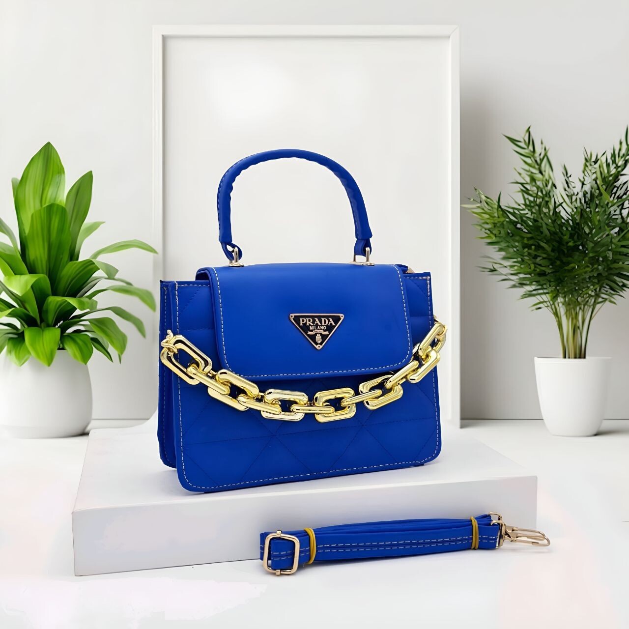 💚حقيبة نسائية      PRADA MILANO [OUT OF STOCK]