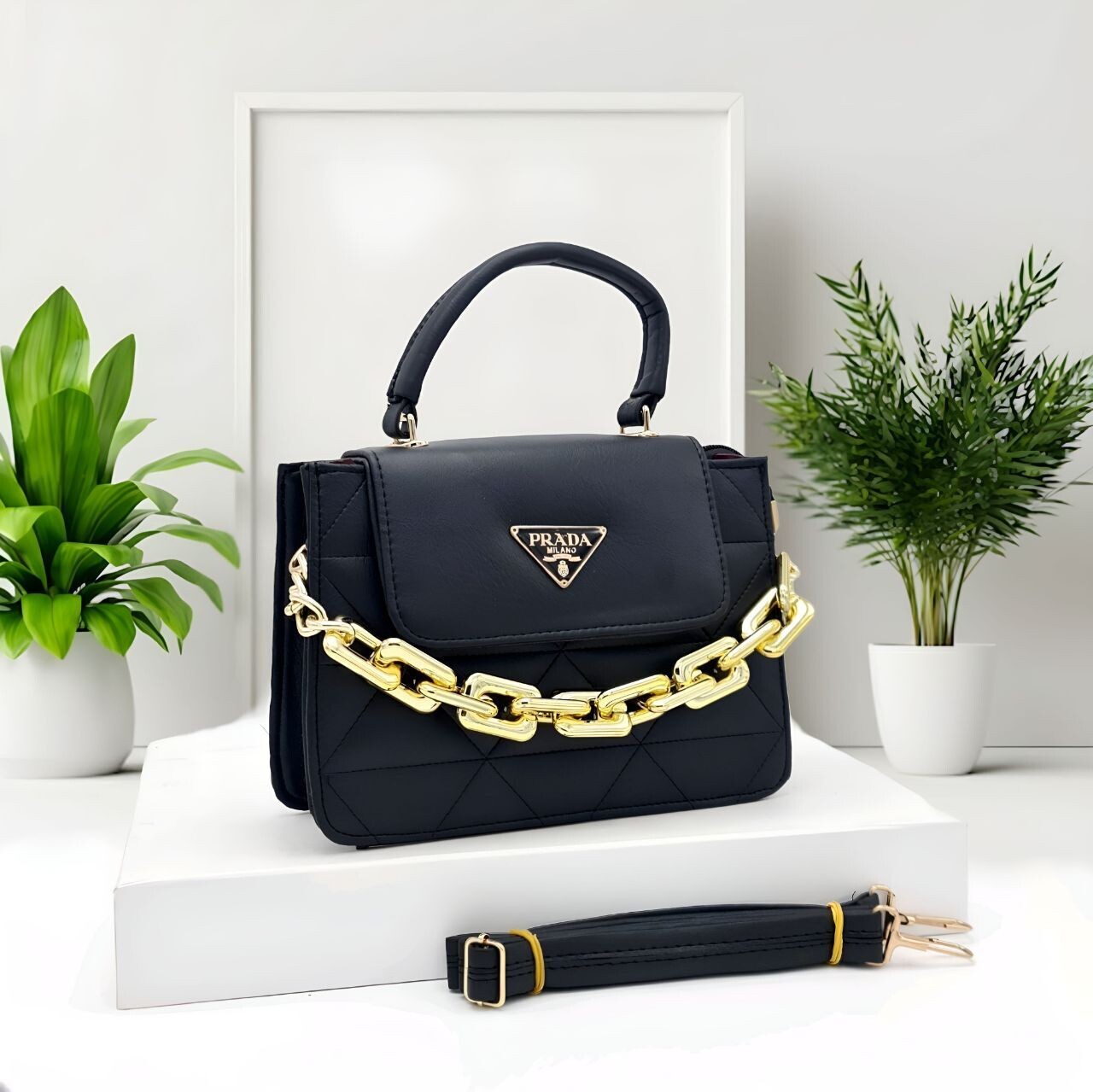 💚حقيبة نسائية      PRADA MILANO [OUT OF STOCK]