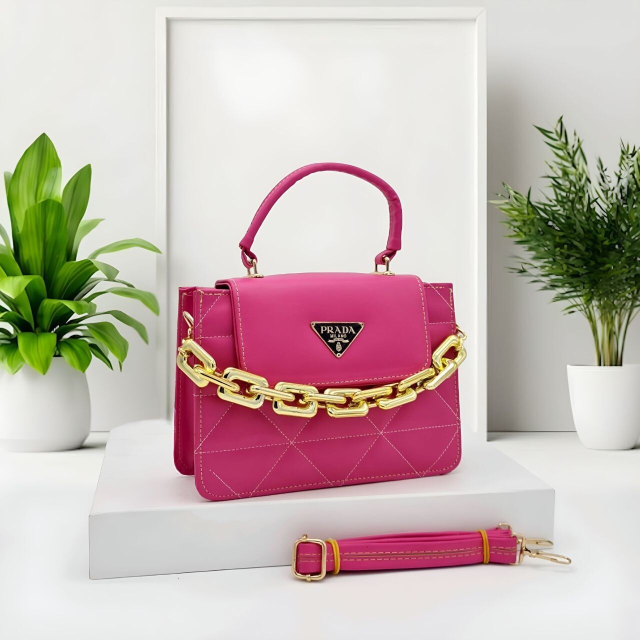 💚حقيبة نسائية      PRADA MILANO [OUT OF STOCK]