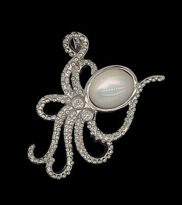 Mother-of-Pearl Octopus Pendant