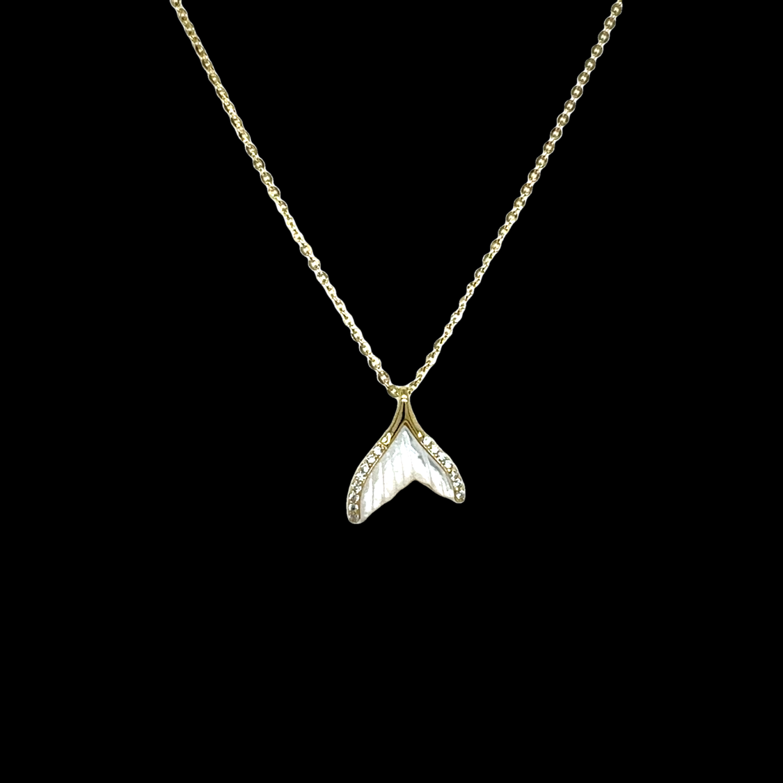Mother Of Pearl Tail Necklace