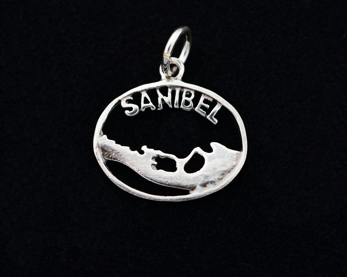 Sanibel Island Sterling Silver Charm (oval) Sanibel Island Sterling Silver Charm (oval)