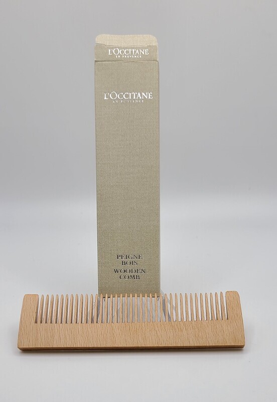 L&#39;Occitane Wooden Comb Boxed