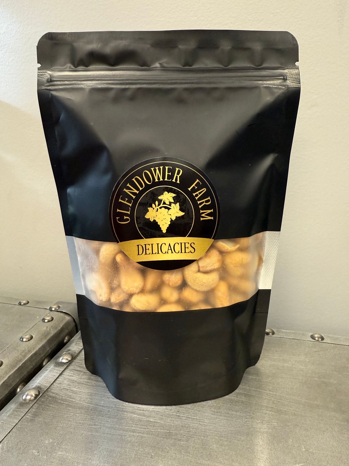 Glendower Farm Salted Cashews 10 oz Pouch
