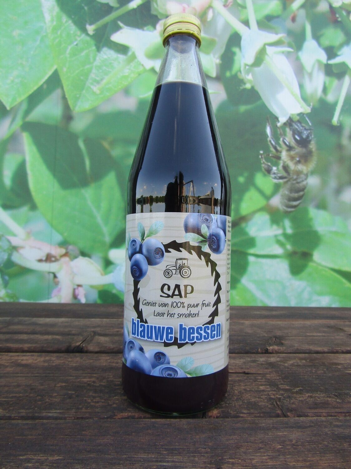 Blauwe bessensap 75cl (blauwebessenland.nl)