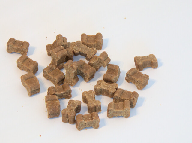 Semi moist kiptrainers ca. 250 gram