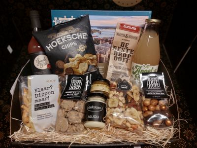 Cadeaupakket: Borrelpakket met PUZZELS 500 stuks