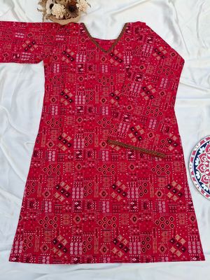Short Kurti -Magenta