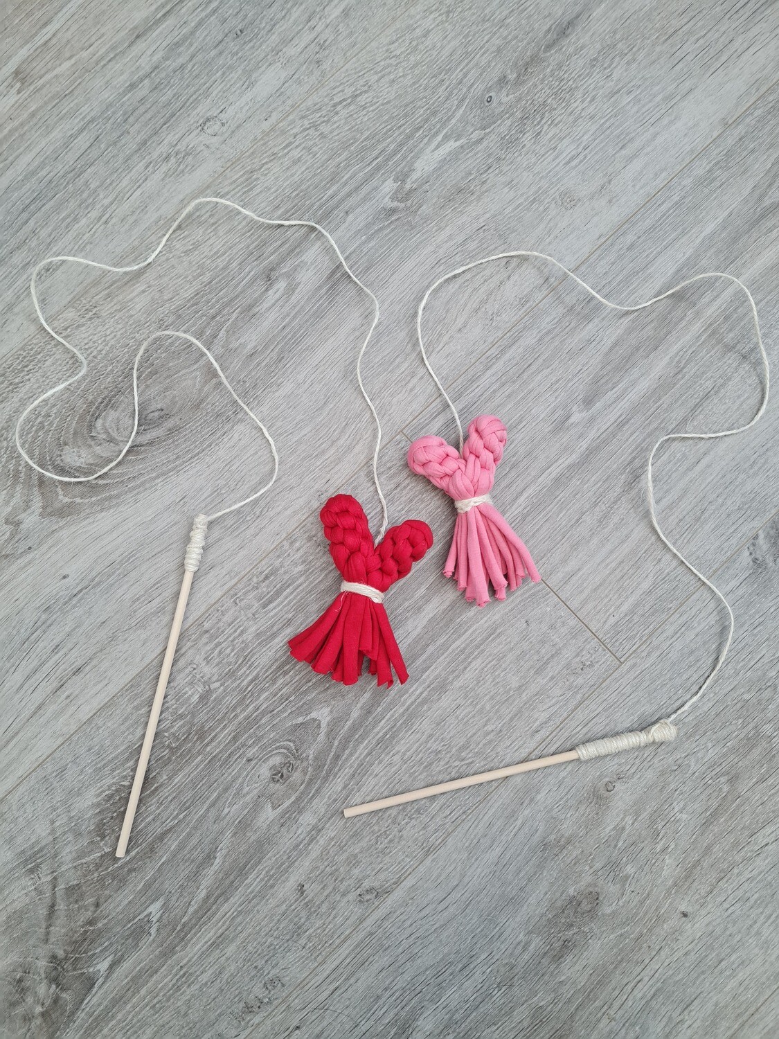 Heart Cat Teaser Stick