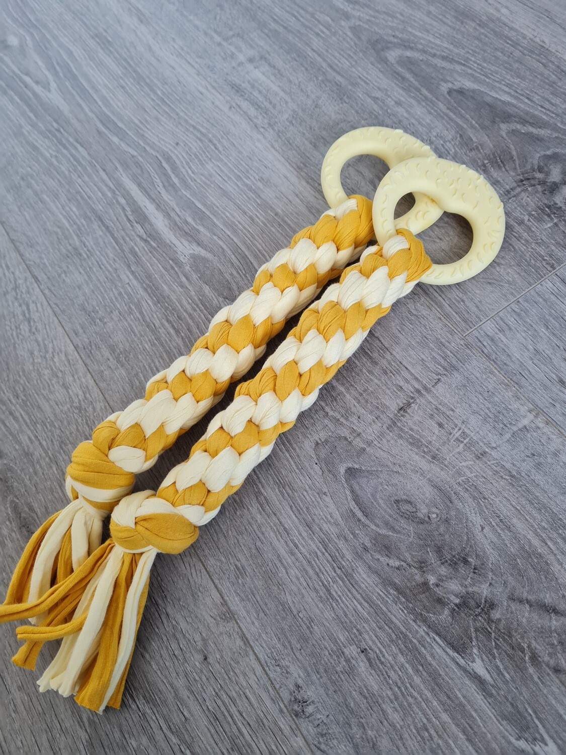 Soft Yellow Rubber O Tug