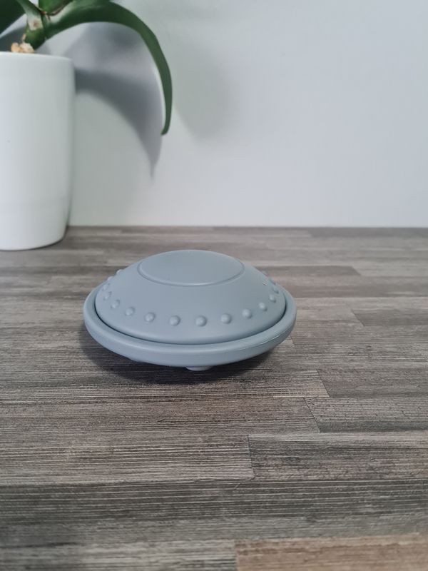 Silicone UFO Duo Slow feeder &amp; Lick Mat