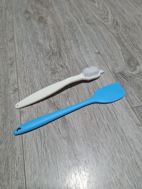 Lick Mat Tools