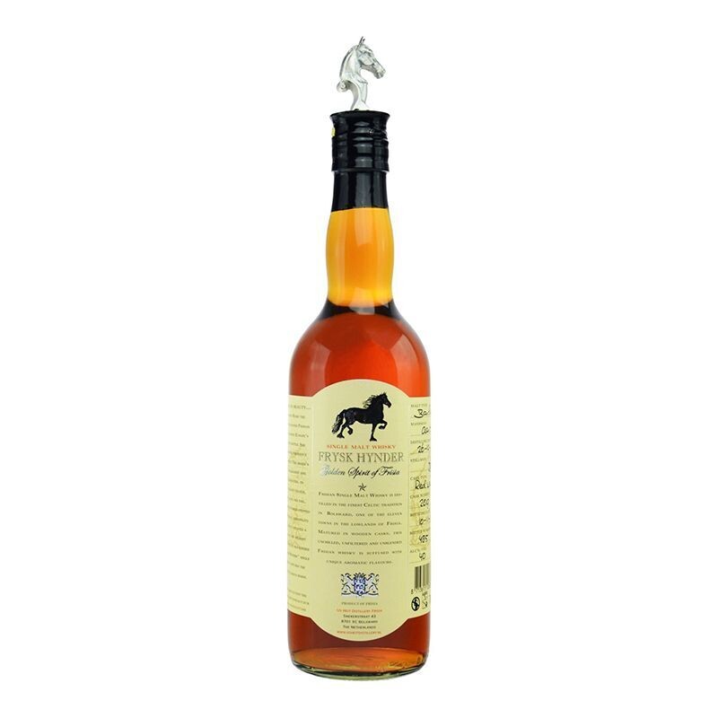 Frysk Hynder Wine Cask  70cl