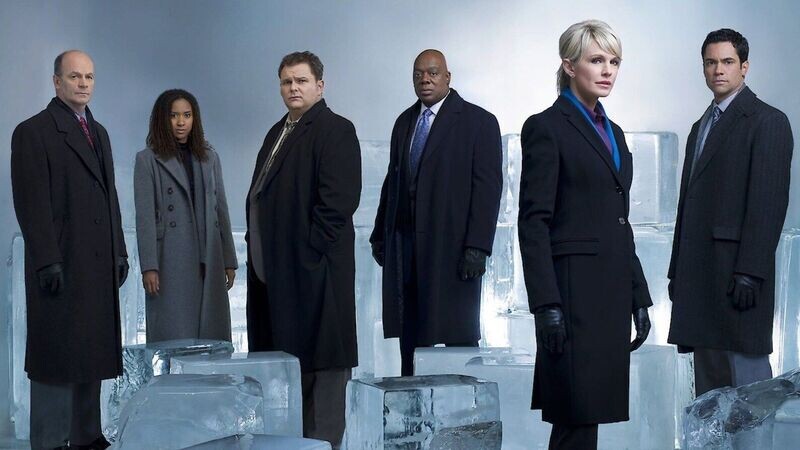 Cold Case Complete Seasons  Tv Series 1,2,3,4,5,6,7 -156 Episodes