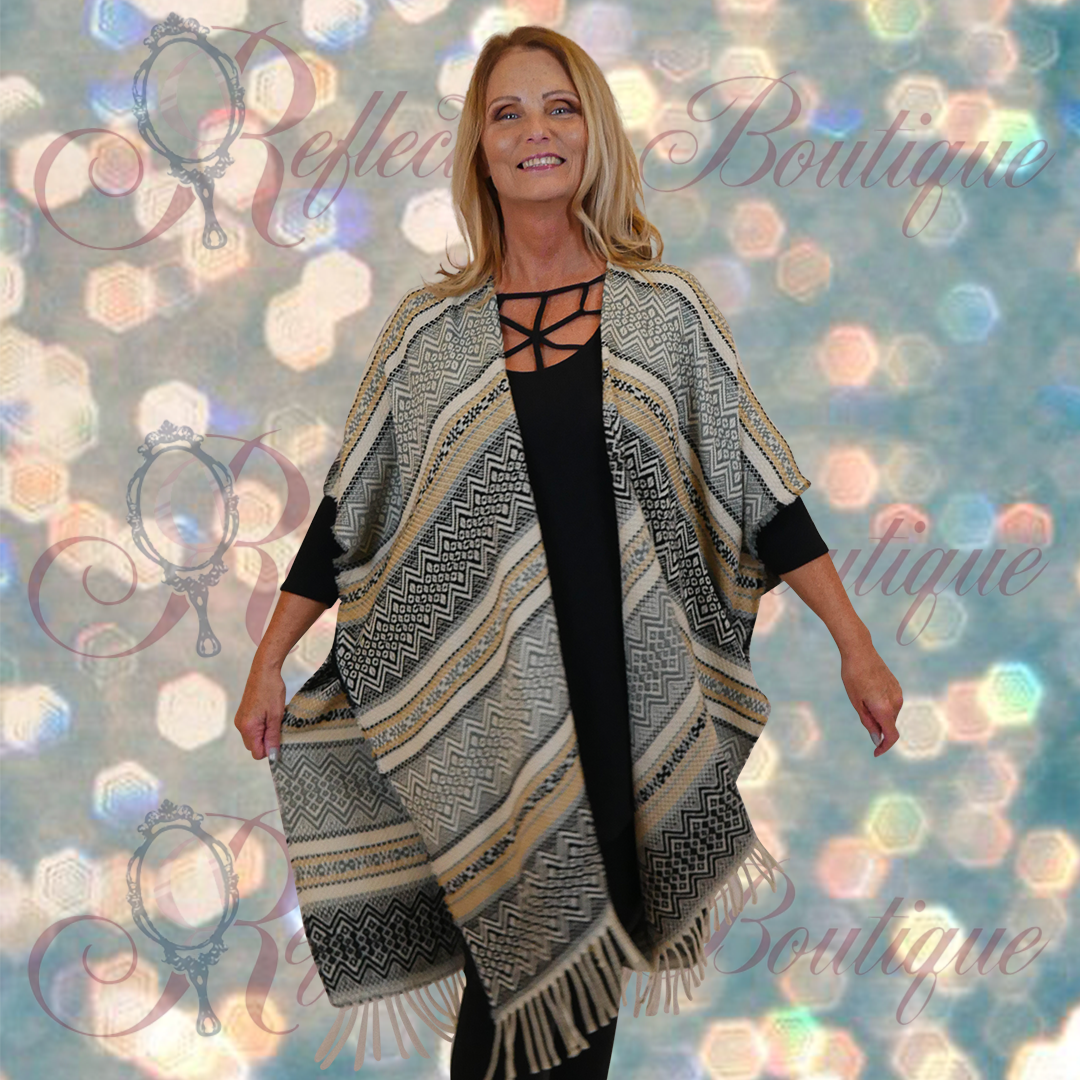 Zenana ¾ Sleeve Black Web Top