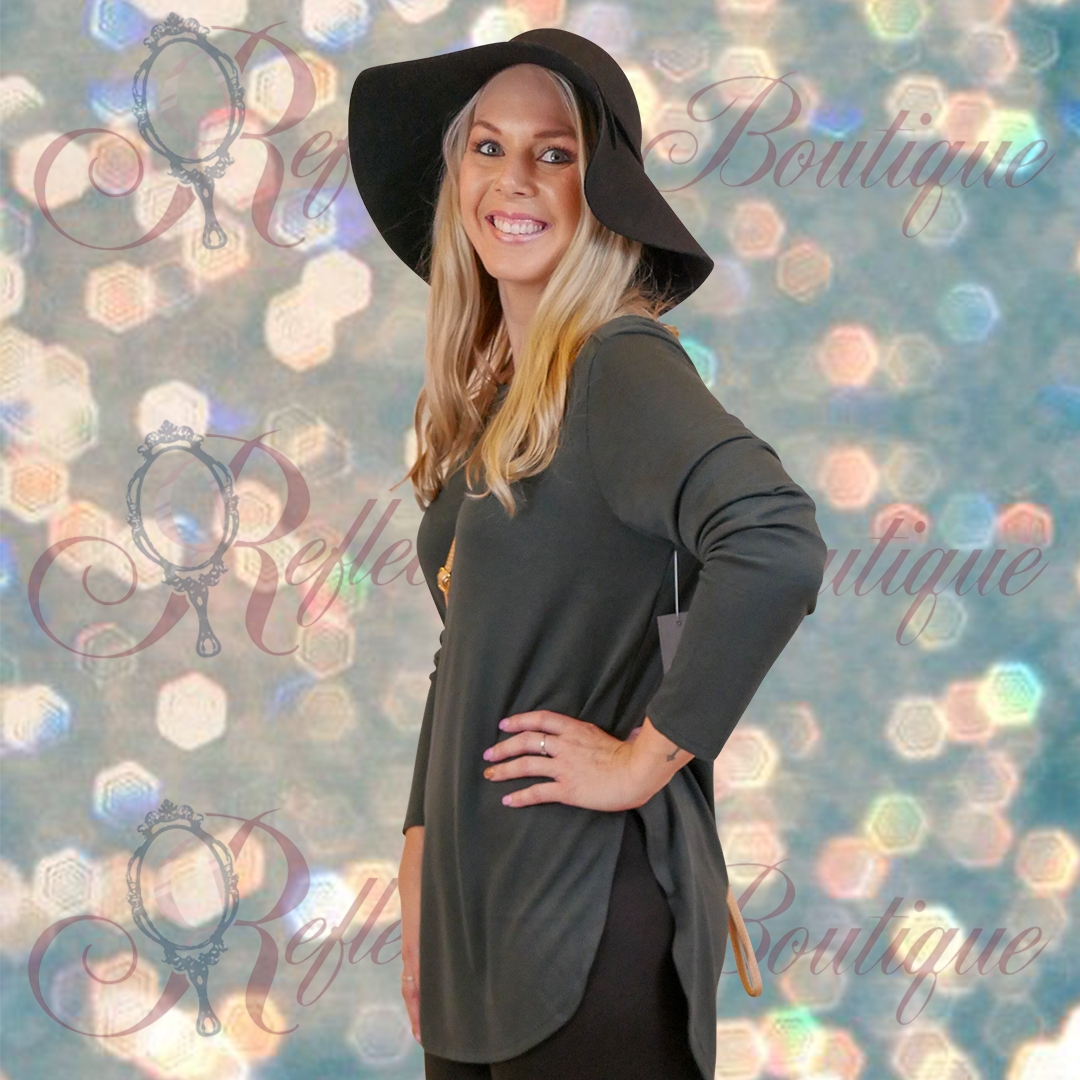 L/S Dark Green Fleece Flow Top