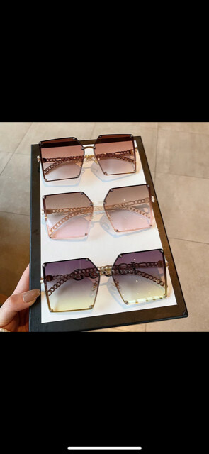 Royal Shades
