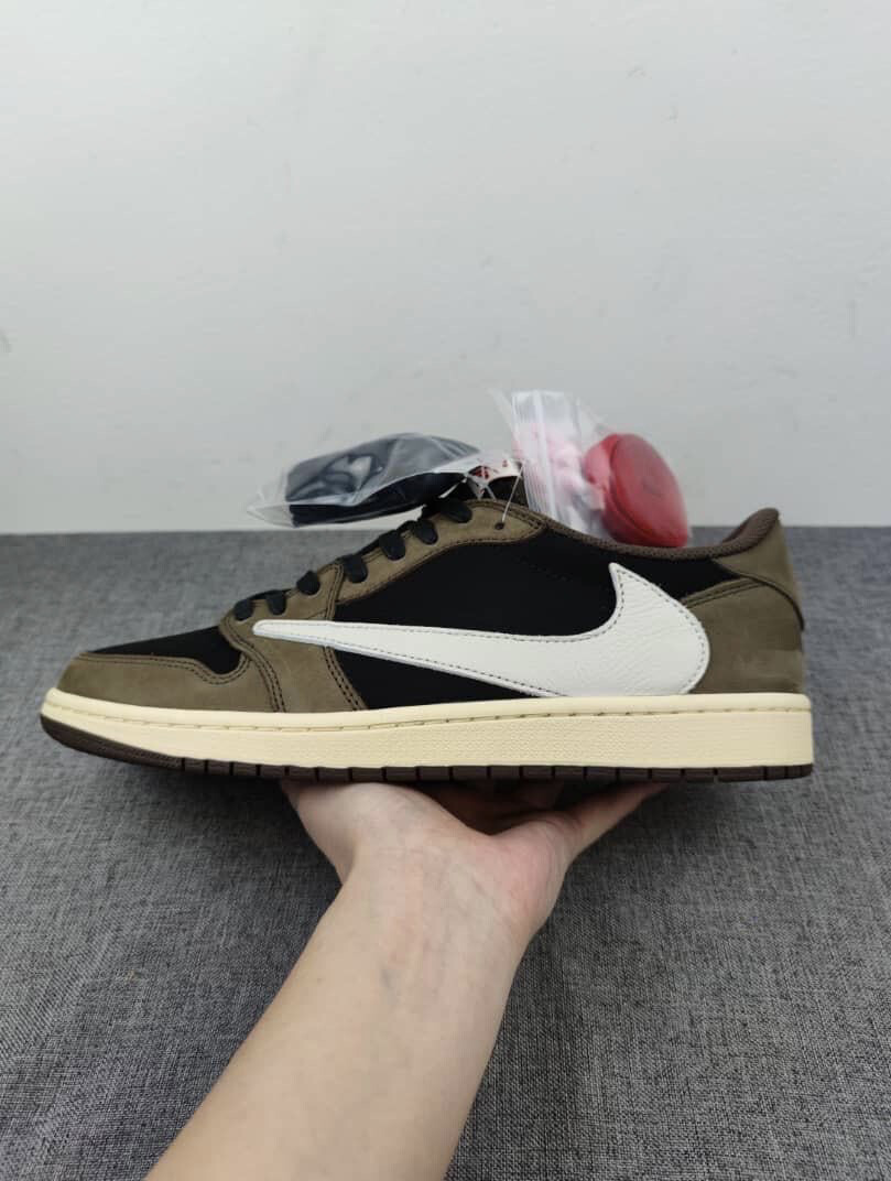 Jordan 1 Travis Scott Low