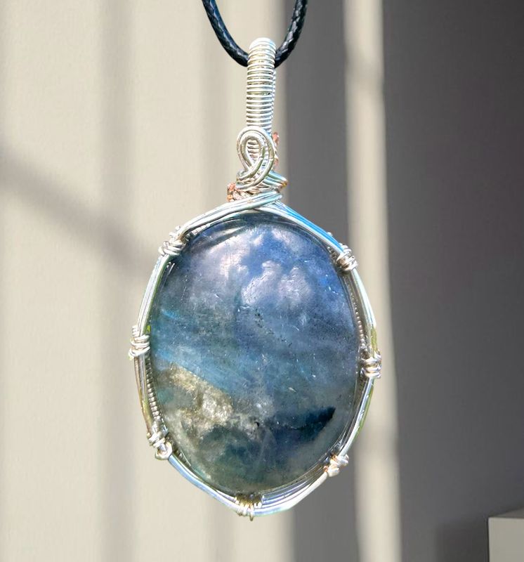 Labradorite Pendant