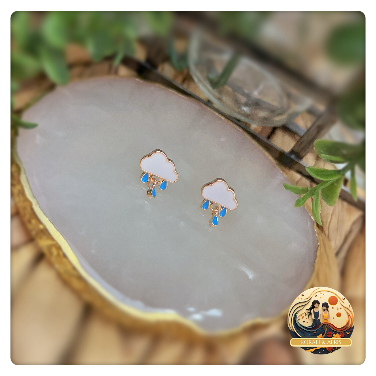 🌧️ Dainty Studs