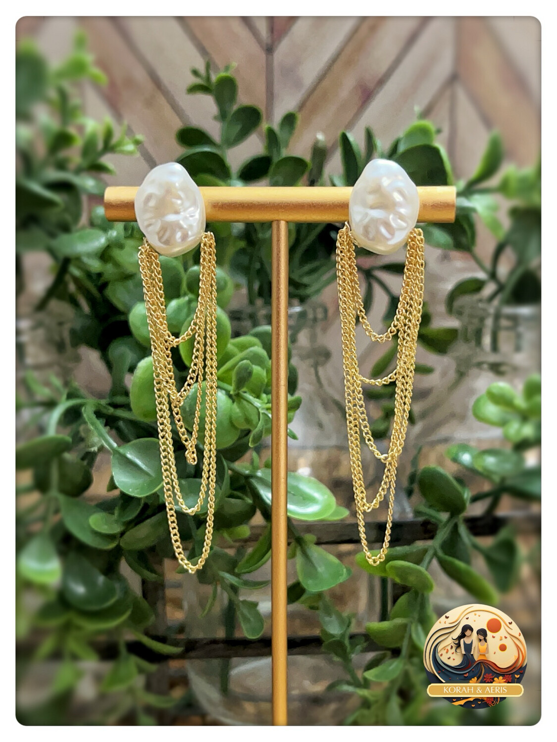 Gold &amp; Pearls