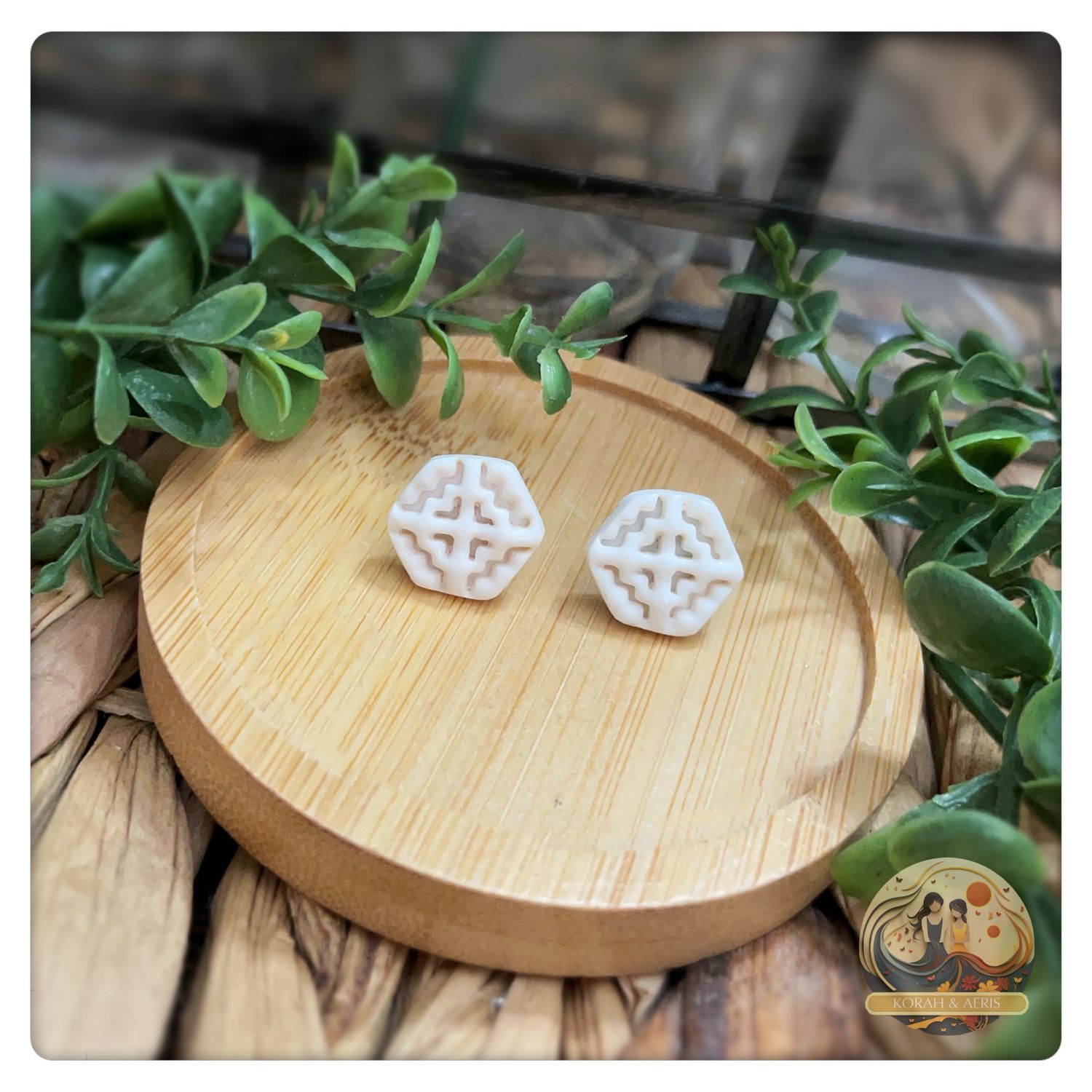 Pajntaub (Polymer clay stud)