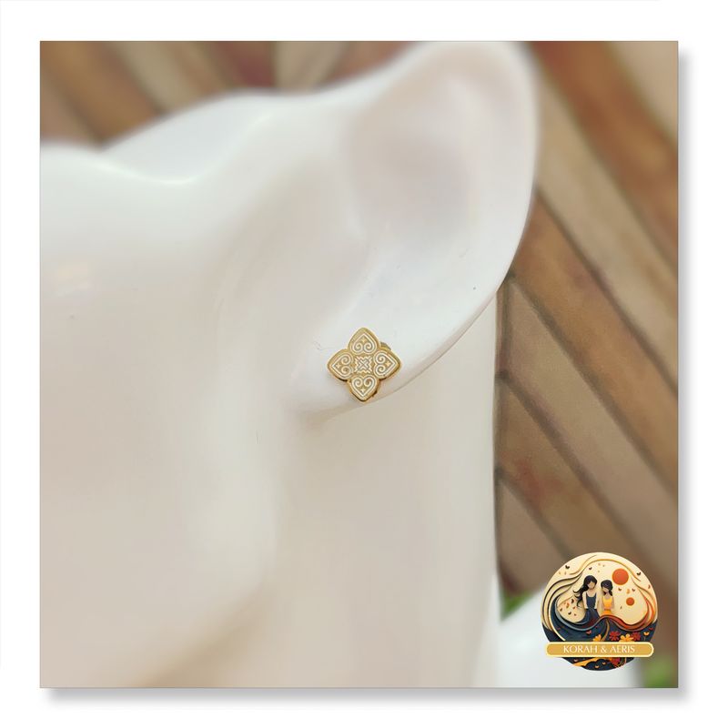 Maivnruas (Hmong inspired Studs)