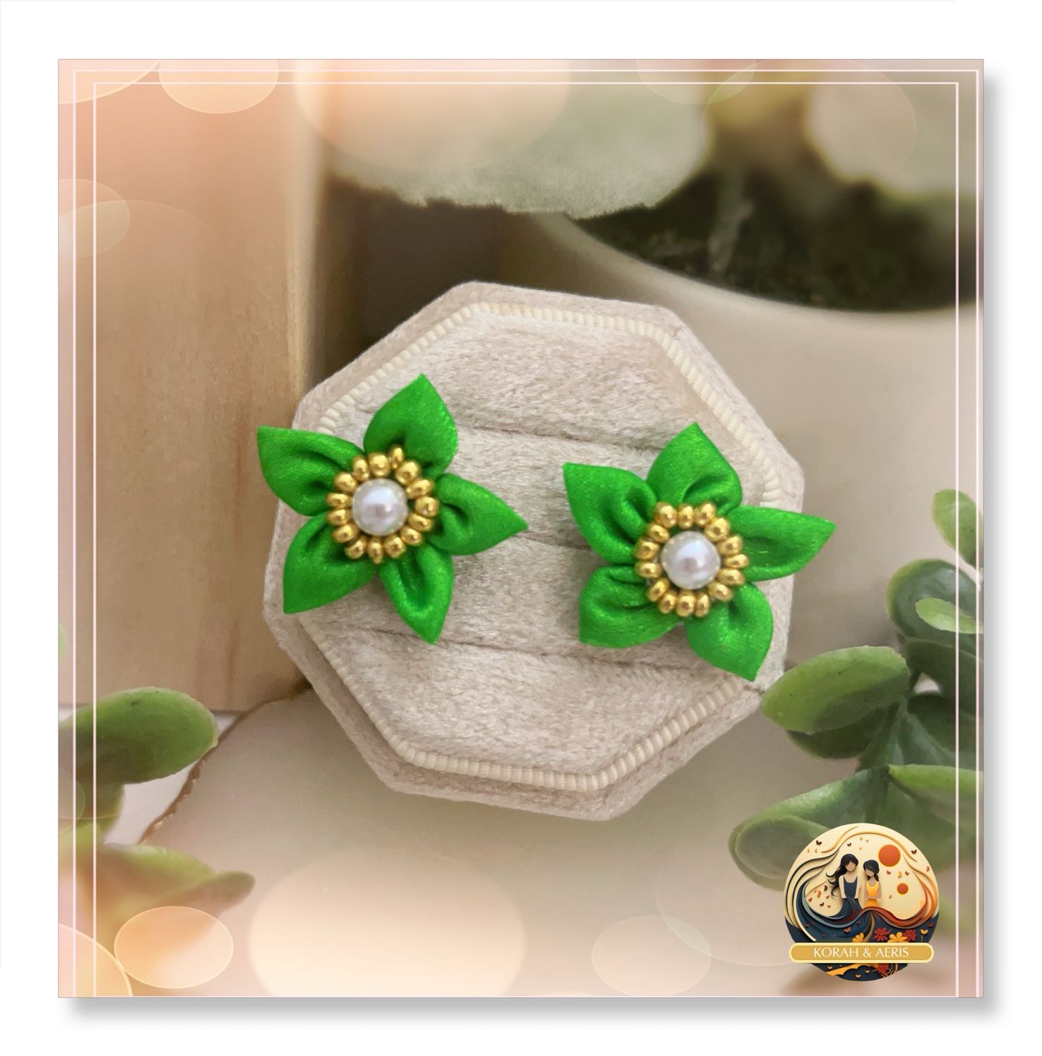 Floral Liloos stud (Green)
