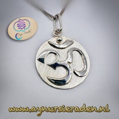 Om-hanger